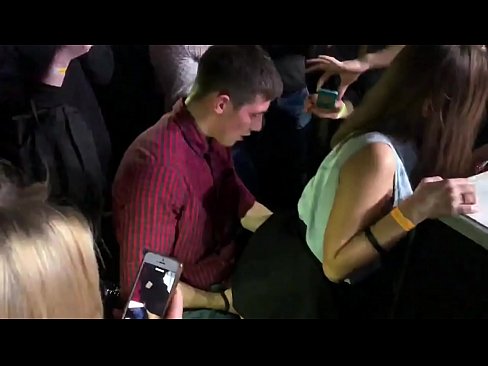❤️ Tinuod nga sekso sa usa ka nightclub sa Russia. Ang 18-anyos nga Ruso nga babaye sa anus ug puwerta nakighilawas sa usa ka nightclub ❤️❌ Porno sa amon ceb.cassino-vulkan646.ru ﹏